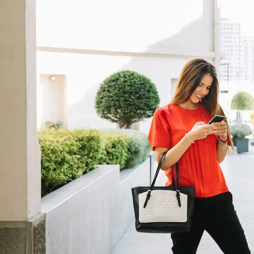 Best Women’s Tote Bags for Work Functionality Meets Fashion